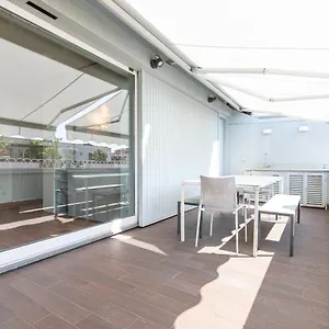 https://citt-studi-terrace-suite-with-jacuzzi-top-collection.italymilanhotels.net